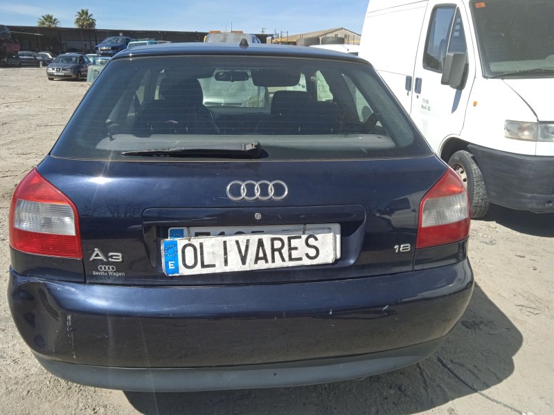 audi a3 (8l1) del año 2001