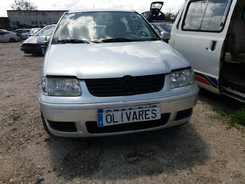volkswagen polo berlina (6n2) conceptline   |   10.99 - 12.02 | 1999 - 2002 | 50 cv / 37 kw del año 1999
