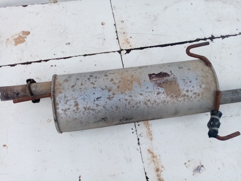 Recambio de silenciador trasero para opel astra f berlina 1.6 cat referencia OEM IAM 5852901  