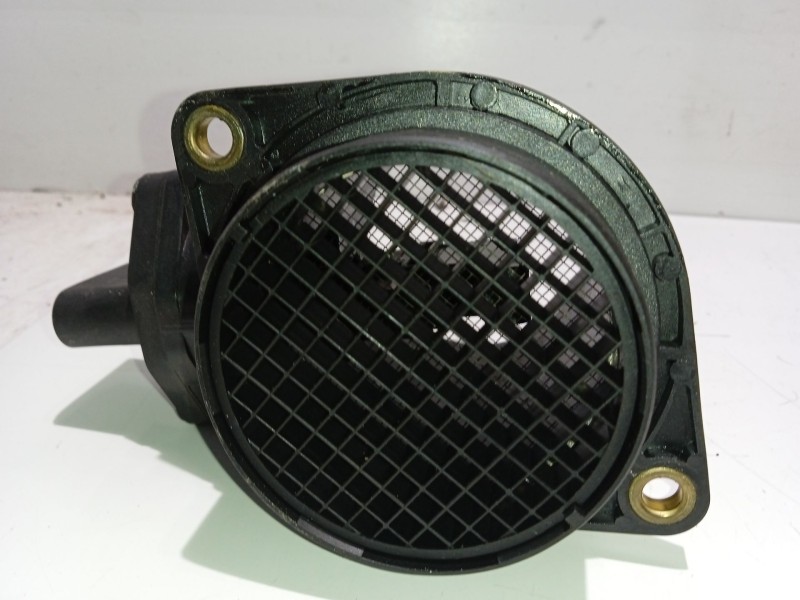 Recambio de caudalimetro para audi a3 (8l1) 1.8 referencia OEM IAM 06A906461G  