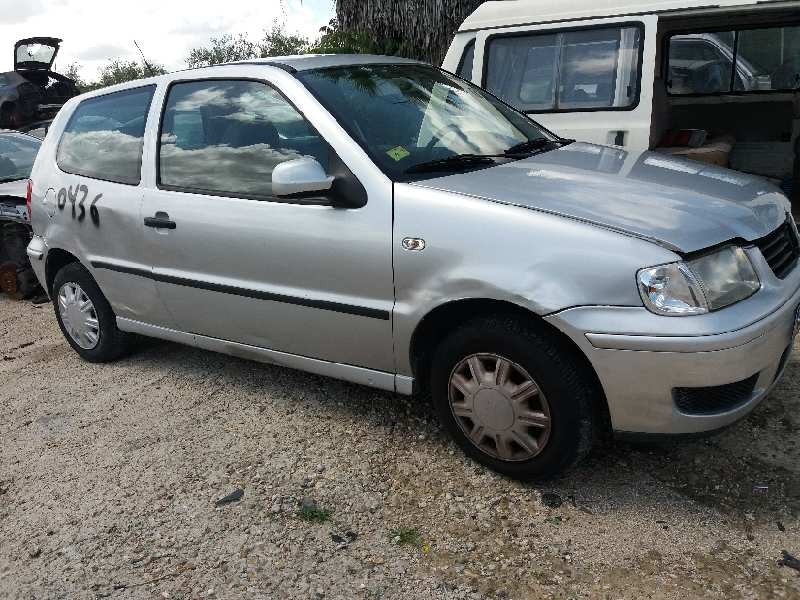 volkswagen polo berlina (6n2) conceptline   |   10.99 - 12.02 | 1999 - 2002 | 50 cv / 37 kw del año 1999
