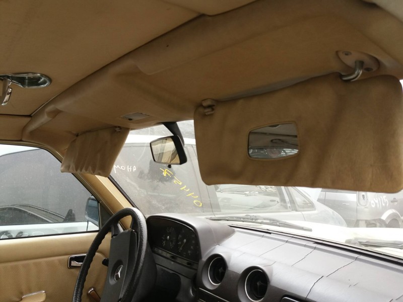 mercedes clase e (w123) berlina+coupe 2.3   |   0.76 - ... | 1976 | 109 cv / 80 kw del año 1976