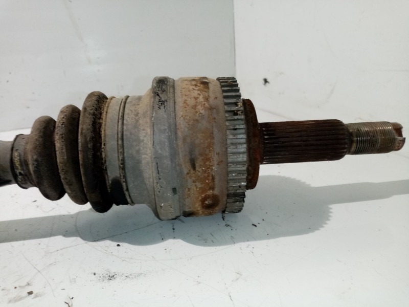 Recambio de transmision trasera izquierda para ssangyong rodius 2.7 turbodiesel cat referencia OEM IAM 6929HAR 0096500 