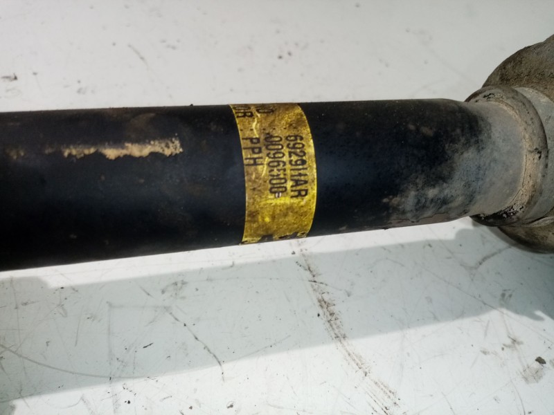 Recambio de transmision trasera izquierda para ssangyong rodius 2.7 turbodiesel cat referencia OEM IAM 6929HAR 0096500 