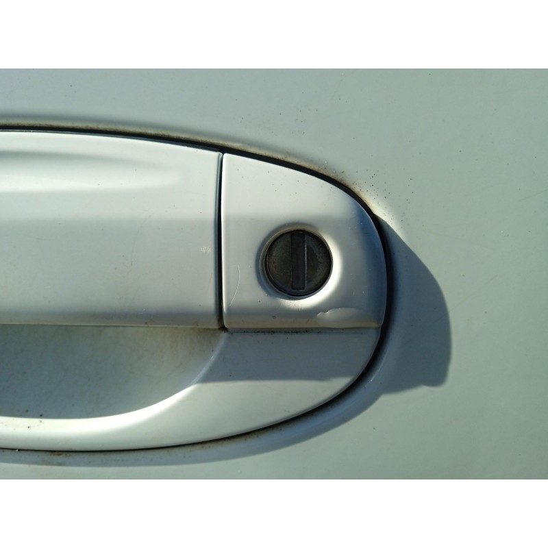 Recambio de bombin puerta delantera izquierda para chevrolet aveo / kalos hatchback (t250, t255) 1.2 referencia OEM IAM   