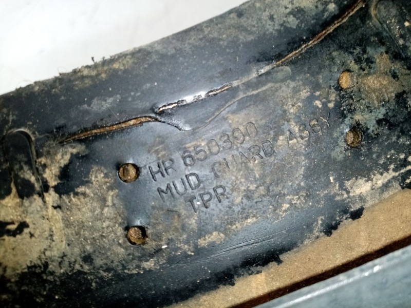 Recambio de guardabarros trasero para mitsubishi galloper (hyundai) 2.5 td cat referencia OEM IAM HR650390  