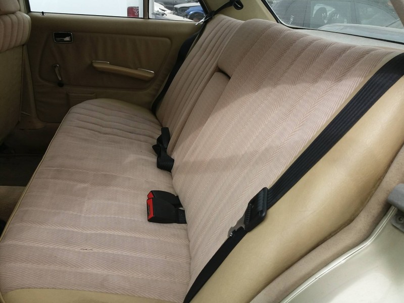 mercedes clase e (w123) berlina+coupe 2.3   |   0.76 - ... | 1976 | 109 cv / 80 kw del año 1976