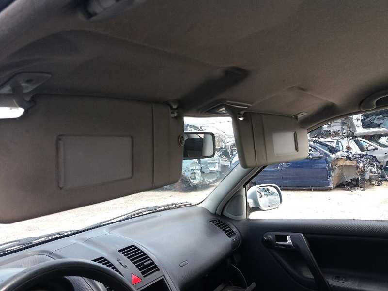 volkswagen polo berlina (6n2) conceptline   |   10.99 - 12.02 | 1999 - 2002 | 50 cv / 37 kw del año 1999