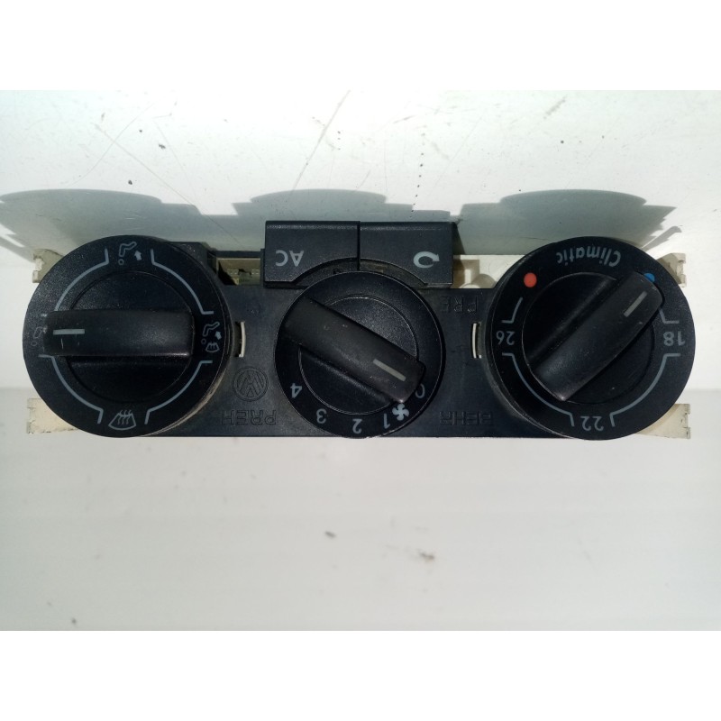 Recambio de mando climatizador para volkswagen polo iv sedán (9a4, 9a2, 9n2, 9a6) 1.4 referencia OEM IAM 6Q0820045E  
