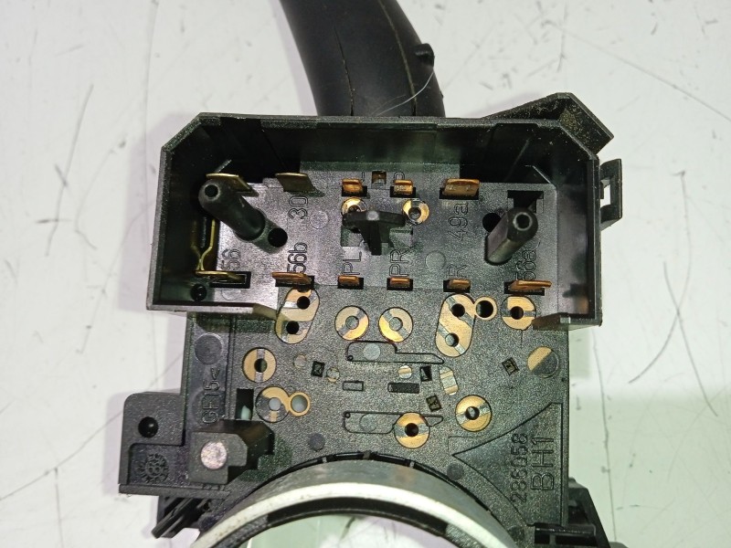 Recambio de mando intermitentes para volkswagen golf iv (1j1) 1.6 referencia OEM IAM 8L0953513G  