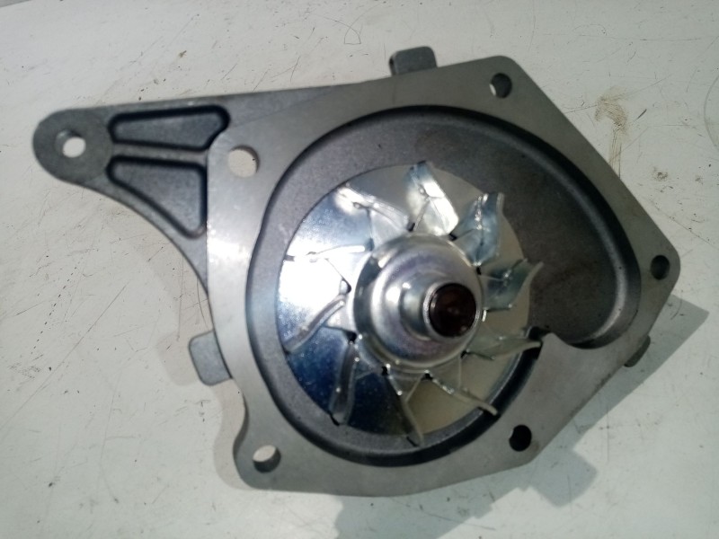 Recambio de bomba agua para hyundai coupe (gk) 1.6 fx referencia OEM IAM   