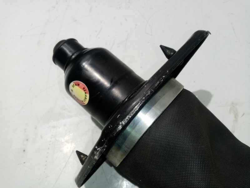 Recambio de amortiguador trasero izquierdo para audi allroad quattro (4b5) referencia OEM IAM 4Z7616019A  
