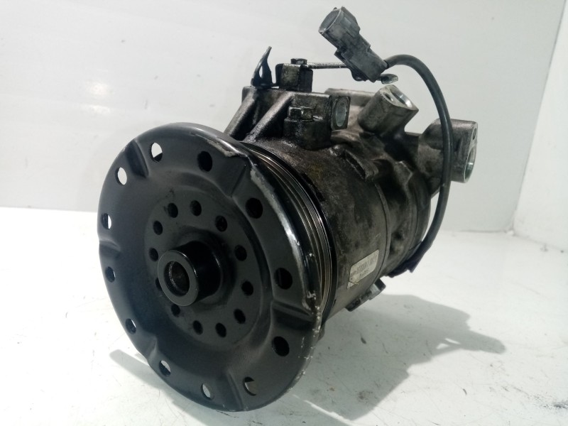 Recambio de compresor aire acondicionado para toyota yaris 1.4 turbodiesel cat referencia OEM IAM 883100D330  