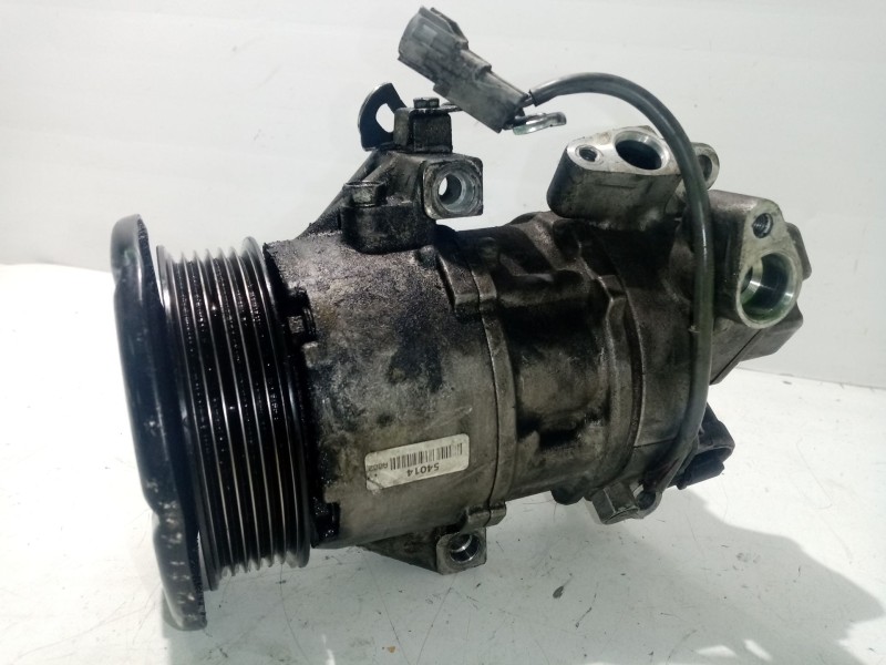 Recambio de compresor aire acondicionado para toyota yaris 1.4 turbodiesel cat referencia OEM IAM 883100D330  