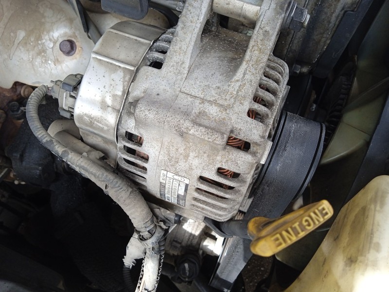 Recambio de alternador para kia sorento i (jc) 2.5 crdi referencia OEM IAM 373004A300 CAL32135OS CAL32135GS