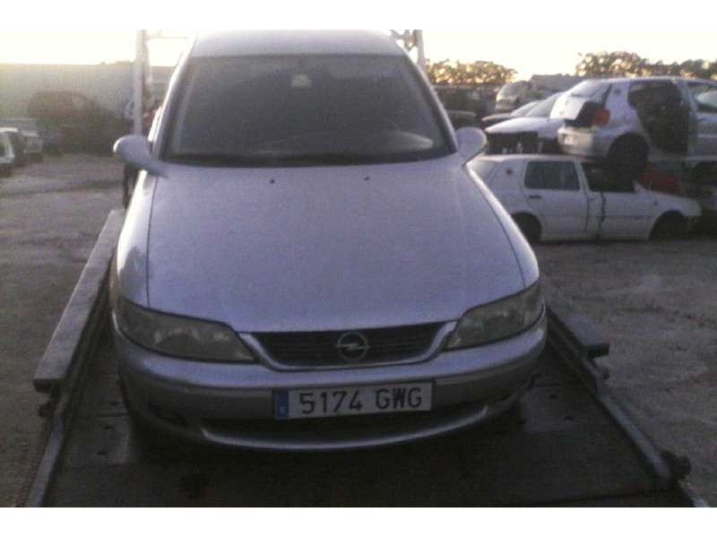 opel vectra b berlina comfort   |   02.99 - 12.02 | 1999 - 2002 | 101 cv / 74 kw del año 1999