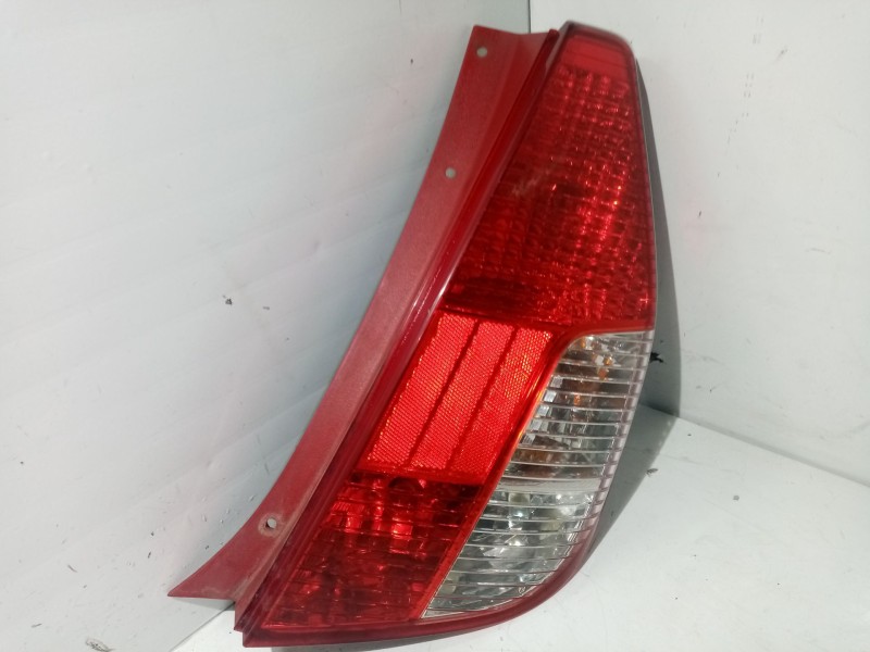 Recambio de piloto trasero derecho para hyundai i10 i (pa) 1.1 referencia OEM IAM 924020X020  