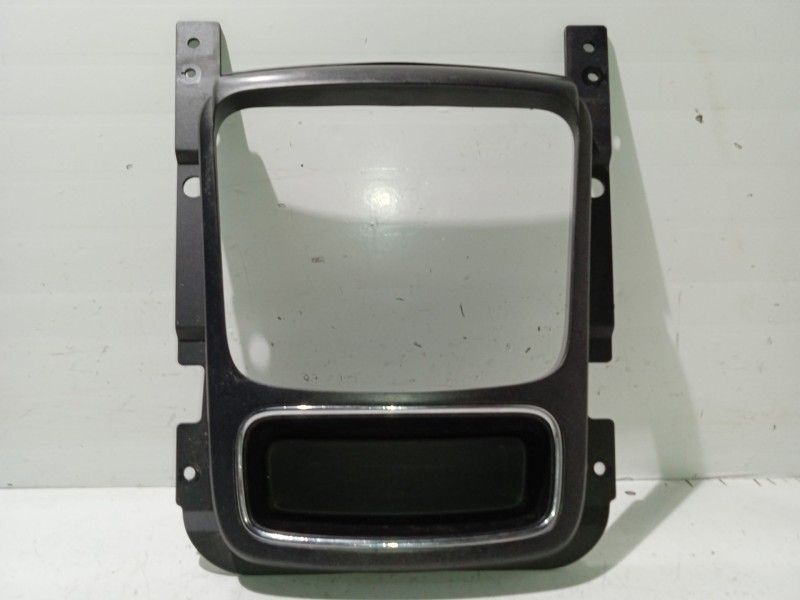 Recambio de moldura para kia sorento i (jc) 2.5 crdi referencia OEM IAM 846223E510  