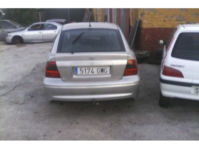 opel vectra b berlina comfort   |   02.99 - 12.02 | 1999 - 2002 | 101 cv / 74 kw del año 1999