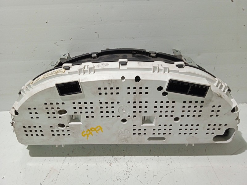 Recambio de cuadro instrumentos para kia sorento i (jc) 2.5 crdi referencia OEM IAM 940133E250  