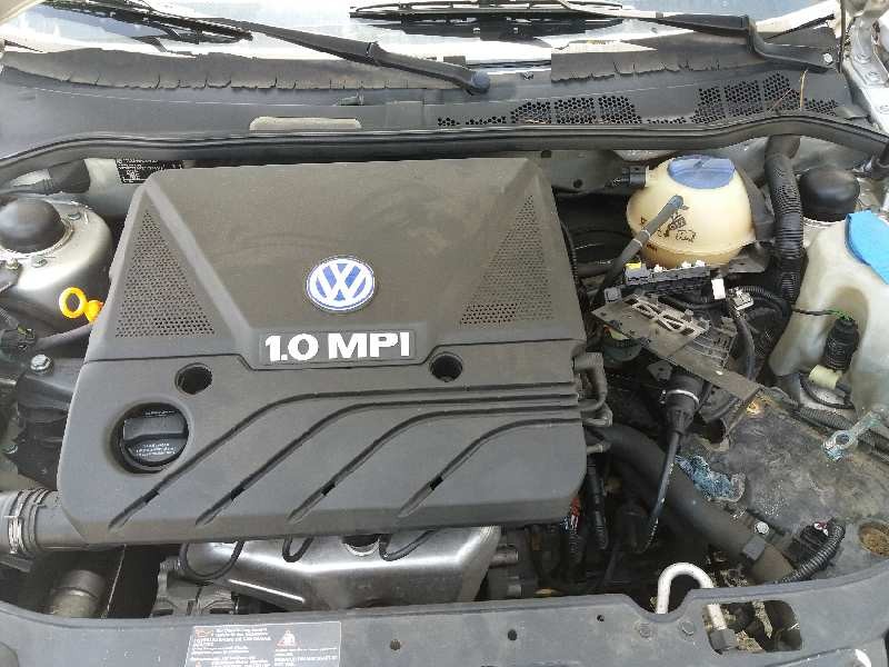 volkswagen polo berlina (6n2) conceptline   |   10.99 - 12.02 | 1999 - 2002 | 50 cv / 37 kw del año 1999