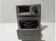 Recambio de posavasos para kia sorento i (jc) 2.5 crdi referencia OEM IAM 836503E000   2