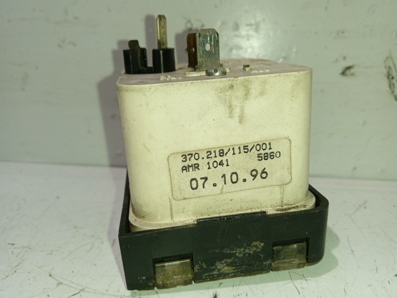 Recambio de reloj para land rover range rover ii (p38a) 4.6 4x4 referencia OEM IAM AMR1041  