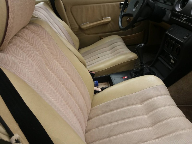 mercedes clase e (w123) berlina+coupe 2.3   |   0.76 - ... | 1976 | 109 cv / 80 kw del año 1976