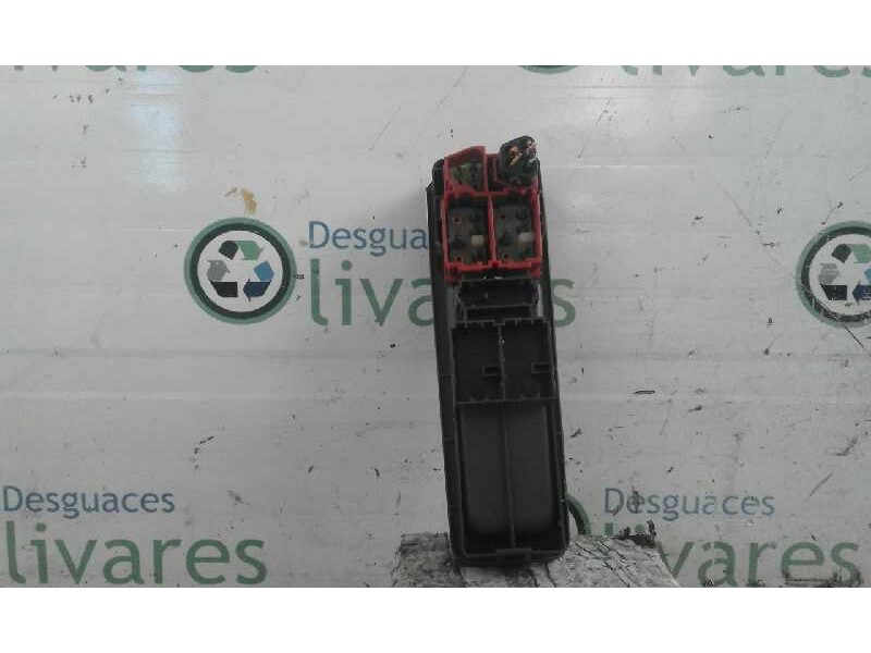 Recambio de mando elevalunas delantero derecho para volvo s40 berlina 1.8 16v   |   09.95 - 12.99 | 1995 - 1999 | 116 cv / 85 kw