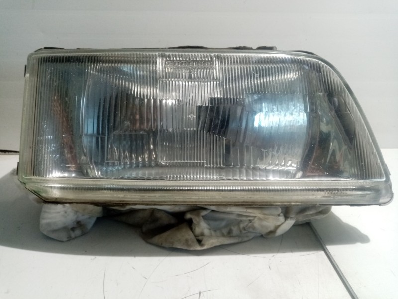 Recambio de faro derecho para peugeot boxer caja/chasis (zct_) 1.9 td referencia OEM IAM 6205AE  