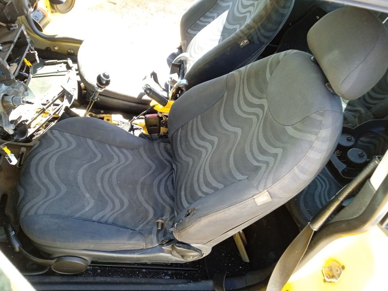 Recambio de asiento delantero izquierdo para mini mini (r50, r53) one d referencia OEM IAM 52107073067  