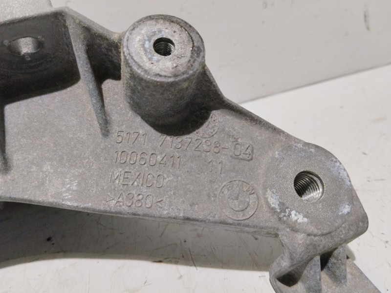 Recambio de soporte para bmw x5 (e70) 3.0 d referencia OEM IAM 5171713723804 51717137238 10060411