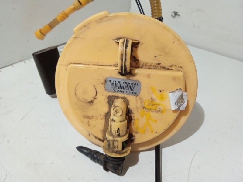 Recambio de aforador para mini mini (r50, r53) one d referencia OEM IAM 16116765188  