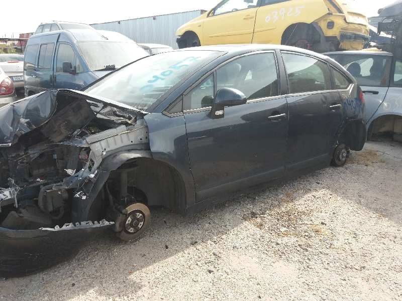 citroen c4 berlina 1.6 16v hdi   |   0.04 - ... | 2004 | 90 cv / 66 kw del año 2004