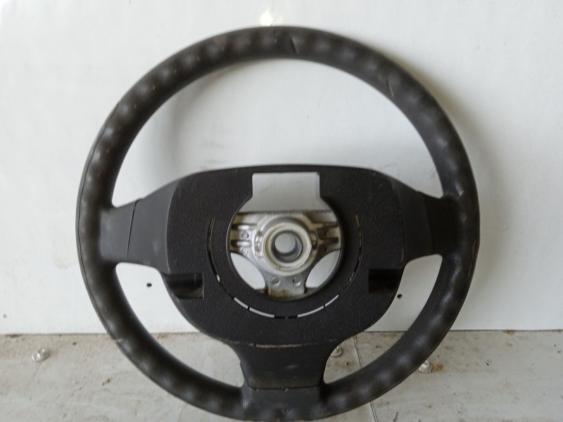 Recambio de volante para hyundai i10 i (pa) 1.1 referencia OEM IAM 561130X600  