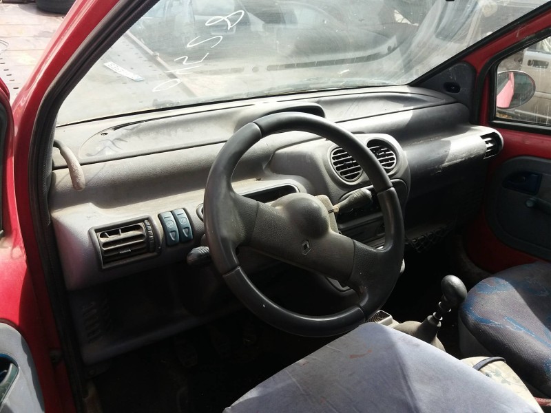 renault twingo (co6) 1.2   |   0.93 - ... | 1993 | 54 cv / 40 kw del año 1993