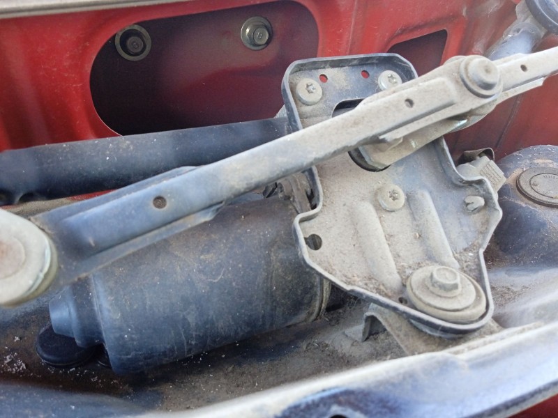 Recambio de motor limpia delantero para hyundai i10 i (pa) 1.1 referencia OEM IAM 981100X000  