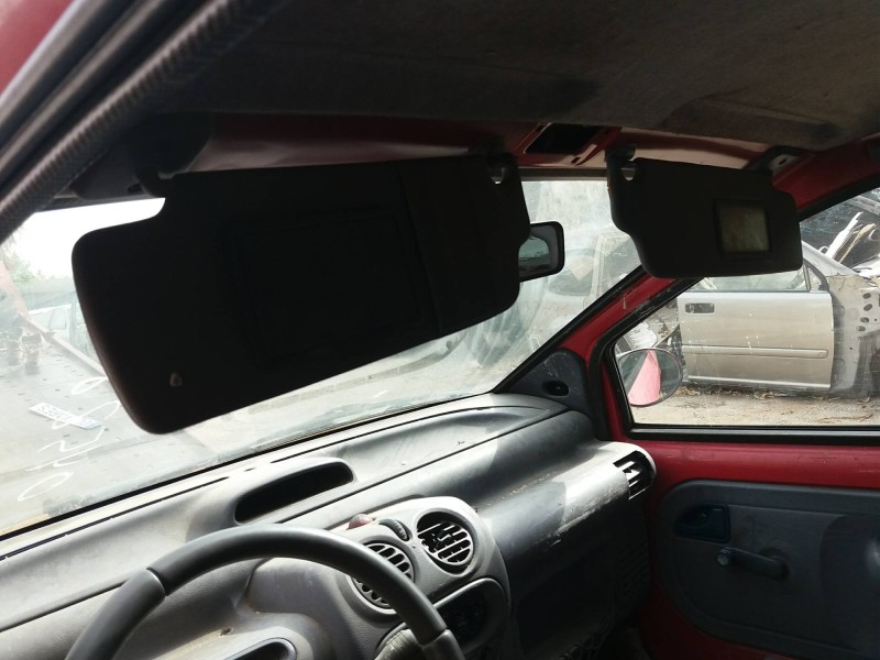 renault twingo (co6) 1.2   |   0.93 - ... | 1993 | 54 cv / 40 kw del año 1993