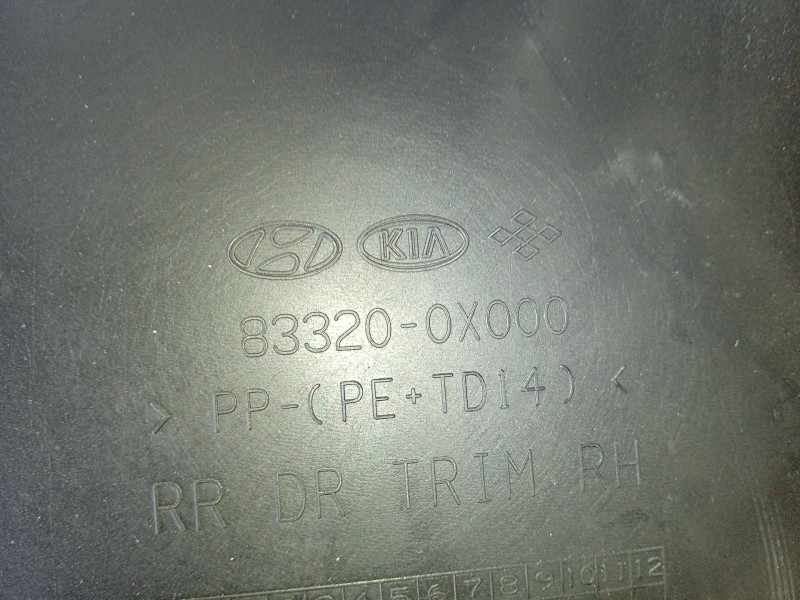 Recambio de guarnecido puerta trasera derecha para hyundai i10 i (pa) 1.1 referencia OEM IAM 833020X000KZ  