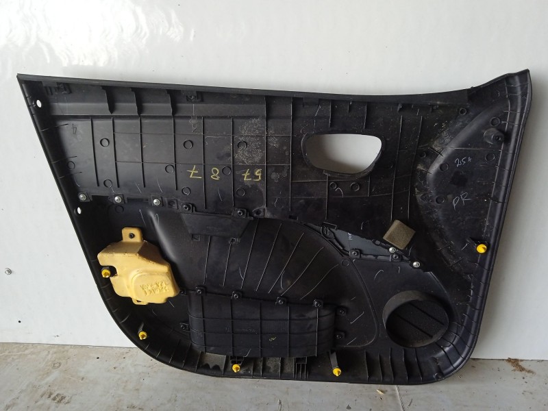 Recambio de guarnecido puerta delantera derecha para hyundai i10 i (pa) 1.1 referencia OEM IAM 823800X010  