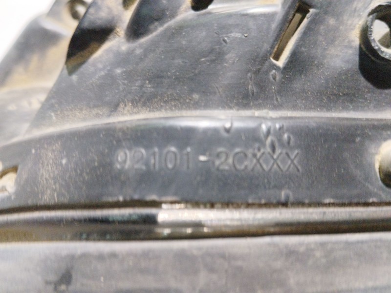 Recambio de faro izquierdo para hyundai coupe (gk) referencia OEM IAM 21012CXXX  