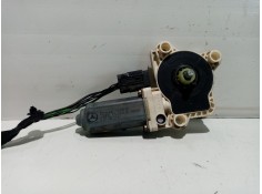 Recambio de motor elevalunas trasero derecho para mercedes-benz clase e (w211) berlina 2.7 cdi cat referencia OEM IAM A211820234 2