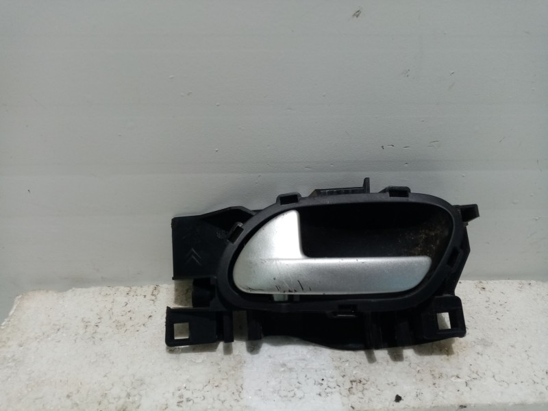Recambio de maneta interior trasera izquierda para peugeot 207 referencia OEM IAM 9143L8  