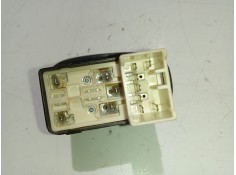 Recambio de mando elevalunas trasero derecho para hyundai accent ii (lc) 1.3 referencia OEM IAM 621W04620   2