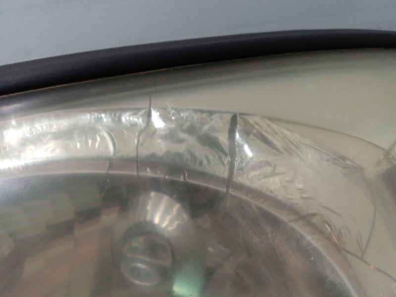 Recambio de faro izquierdo para hyundai accent ii (lc) 1.3 referencia OEM IAM 9210125531  