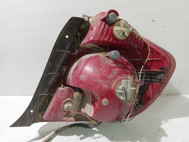 Recambio de piloto trasero izquierdo para hyundai accent ii (lc) 1.3 referencia OEM IAM 9240125710 9241125700 