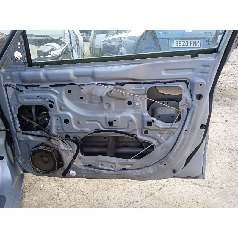 Recambio de elevalunas delantero derecho para hyundai accent ii (lc) 1.5 crdi referencia OEM IAM 8240225000  