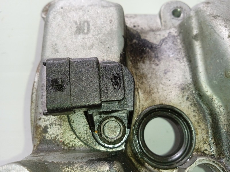 Recambio de tapa balancines para hyundai accent ii (lc) 1.5 crdi referencia OEM IAM 2241027504 2241127503 