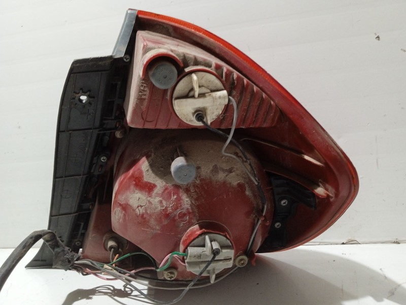 Recambio de piloto trasero izquierdo para hyundai accent ii (lc) 1.5 crdi referencia OEM IAM 9240125710  