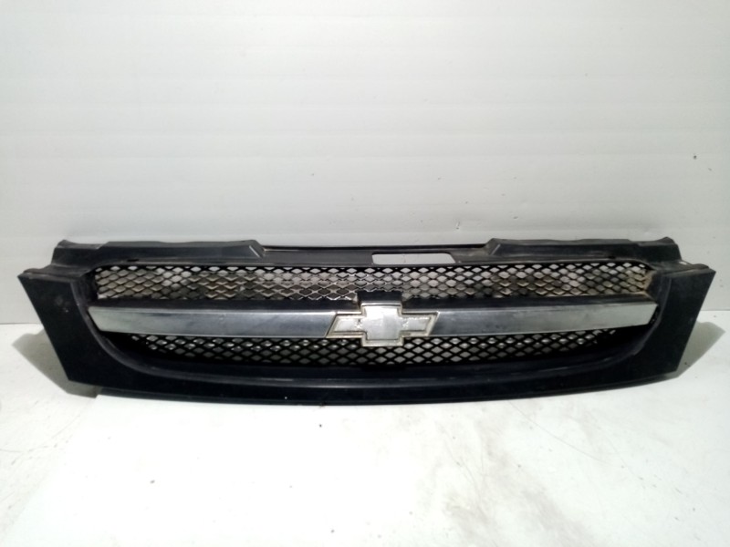Recambio de rejilla delantera para chevrolet lacetti referencia OEM IAM 96547127  